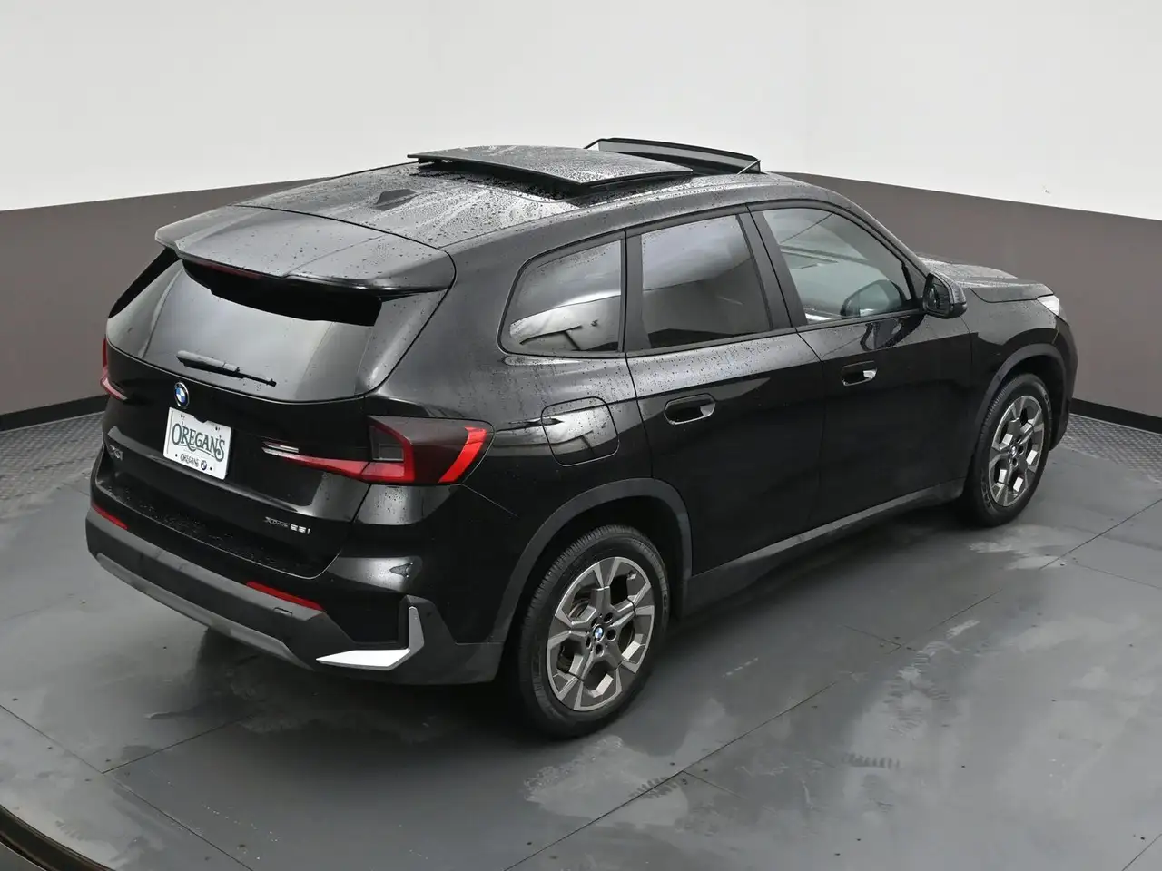 BMW X1 photo BMW X1