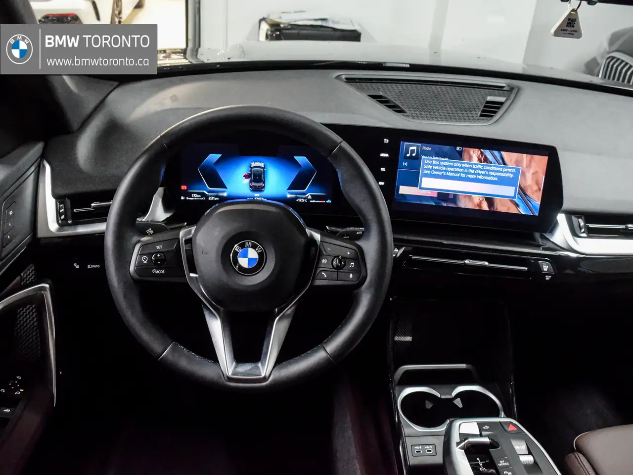 BMW X1 photo BMW X1