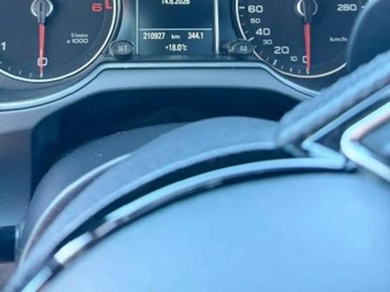 Audi Q5 снимка Audi Q5