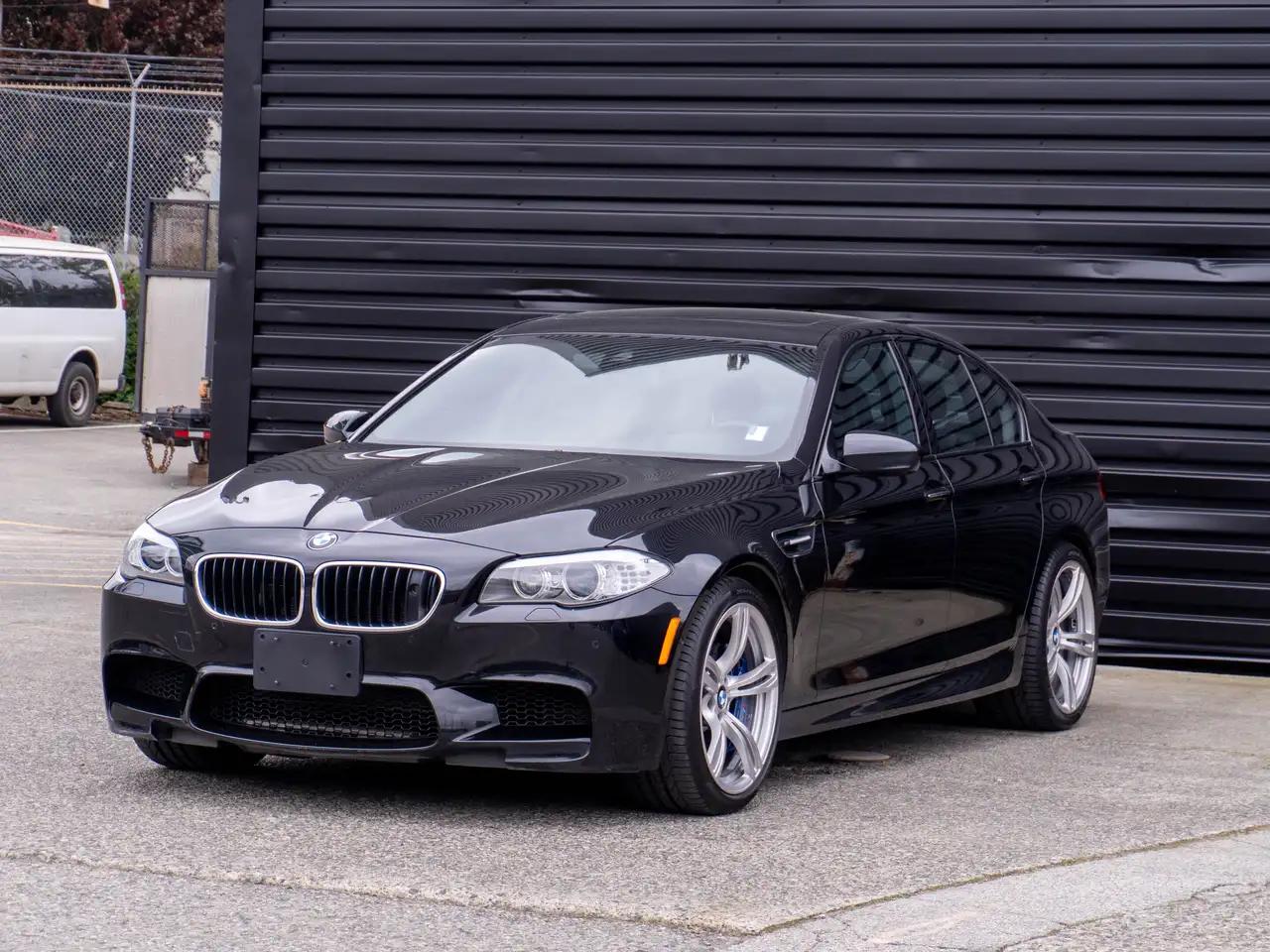 BMW M5 снимка BMW M5
