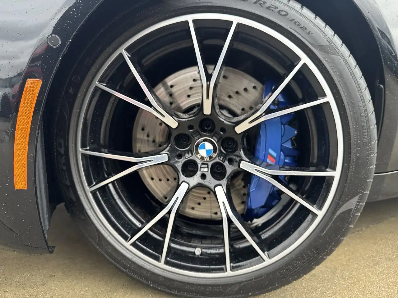 BMW M5 photo BMW M5