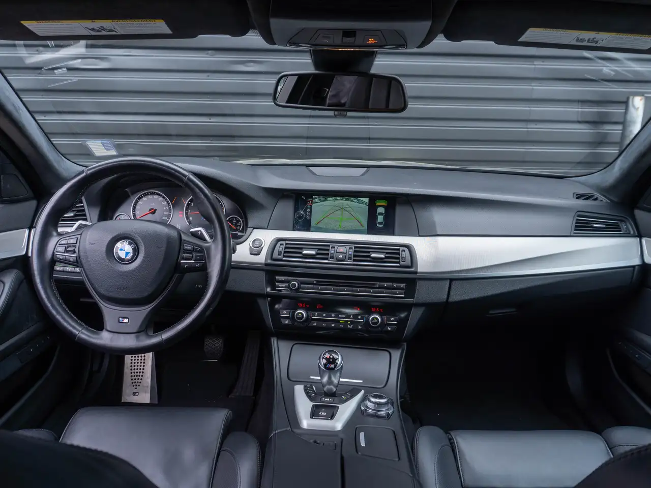 BMW M5 снимка BMW M5