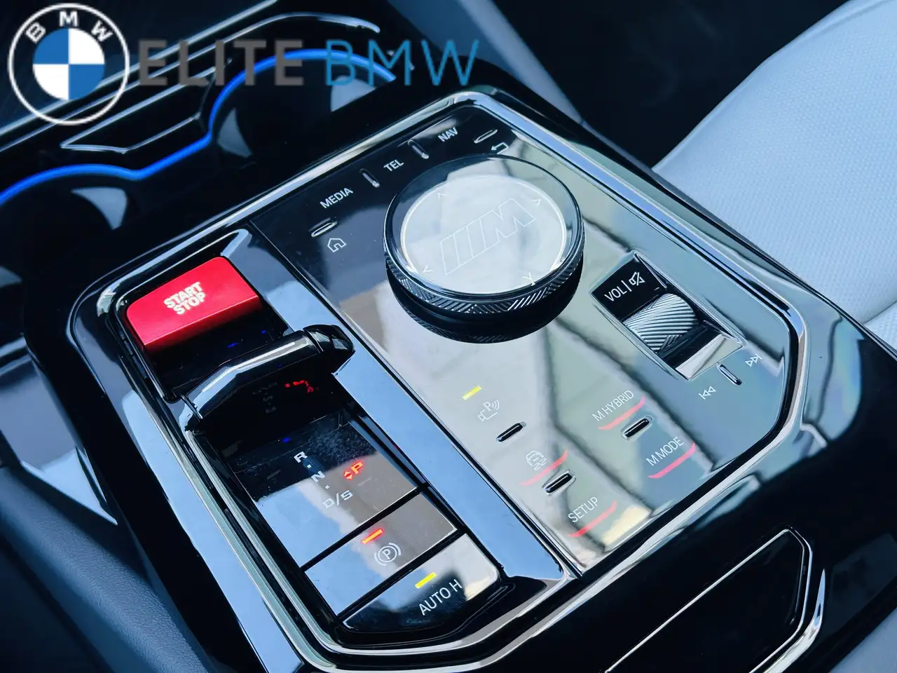 BMW M5 photo BMW M5