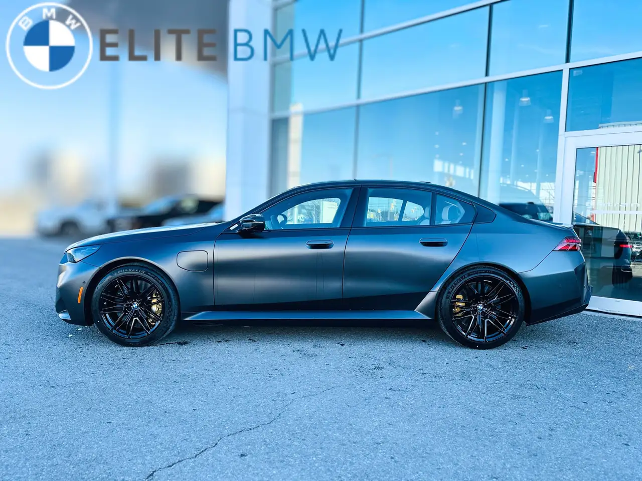BMW M5 photo BMW M5