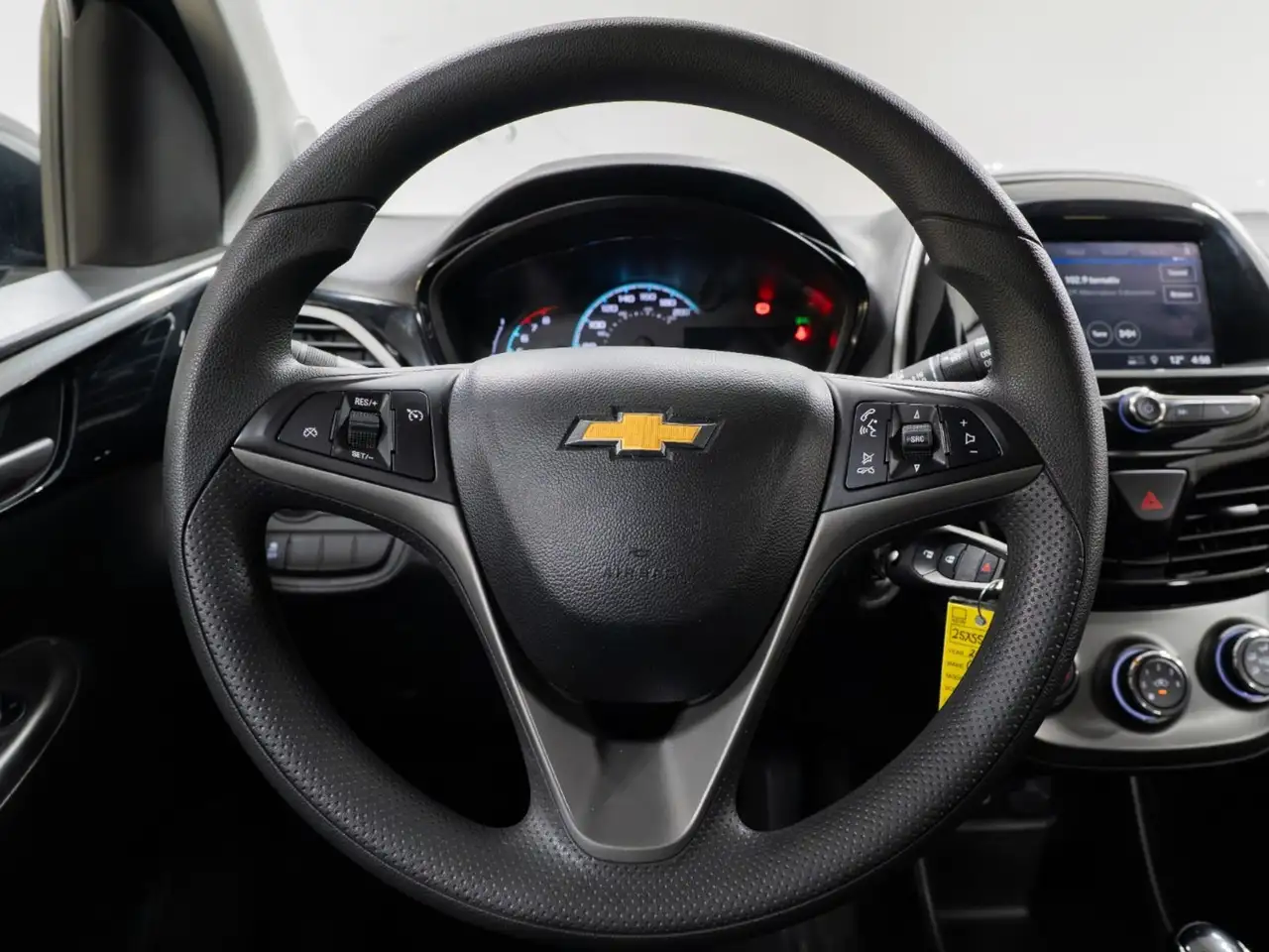 Chevrolet Spark снимка Chevrolet Spark