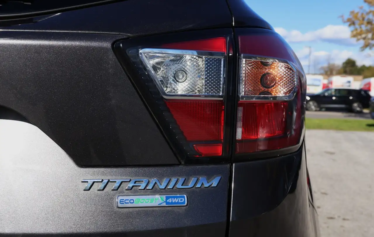 Ford Escape снимка Ford Escape