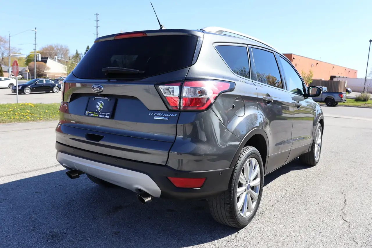 Ford Escape снимка Ford Escape