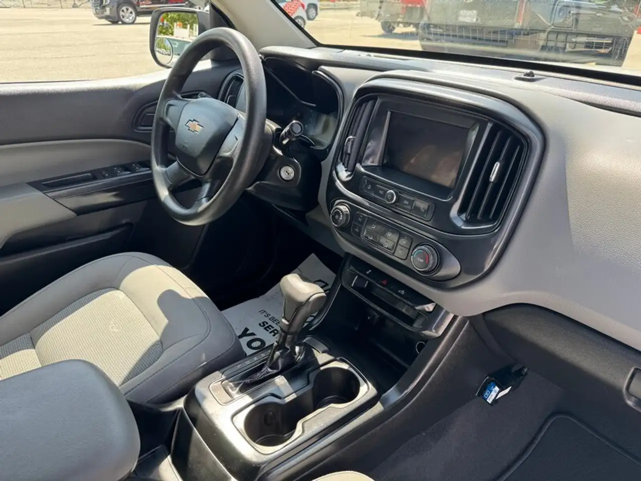 Chevrolet Colorado снимка Chevrolet Colorado
