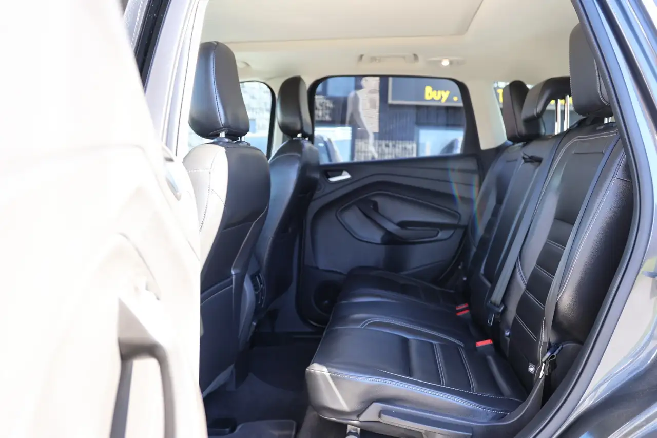 Ford Escape снимка Ford Escape