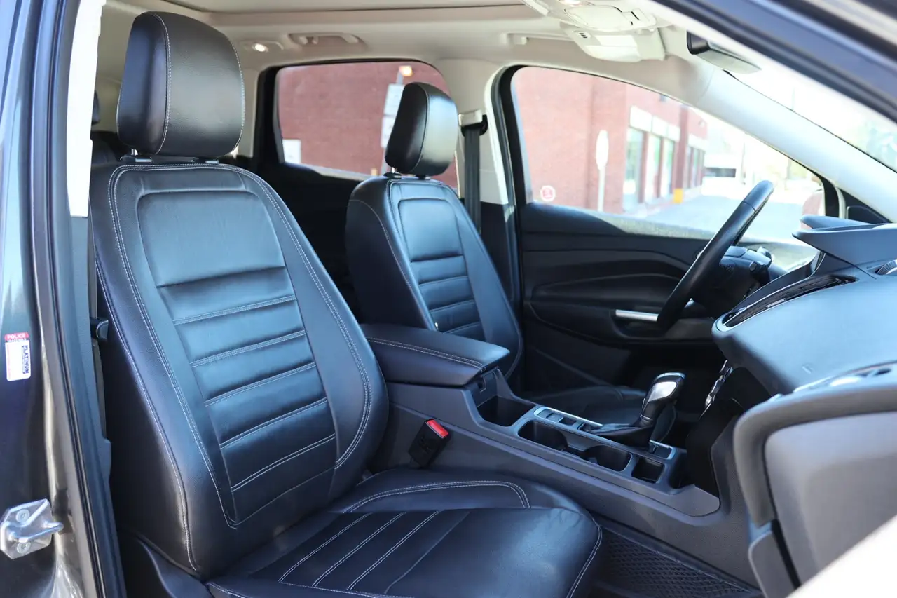 Ford Escape снимка Ford Escape