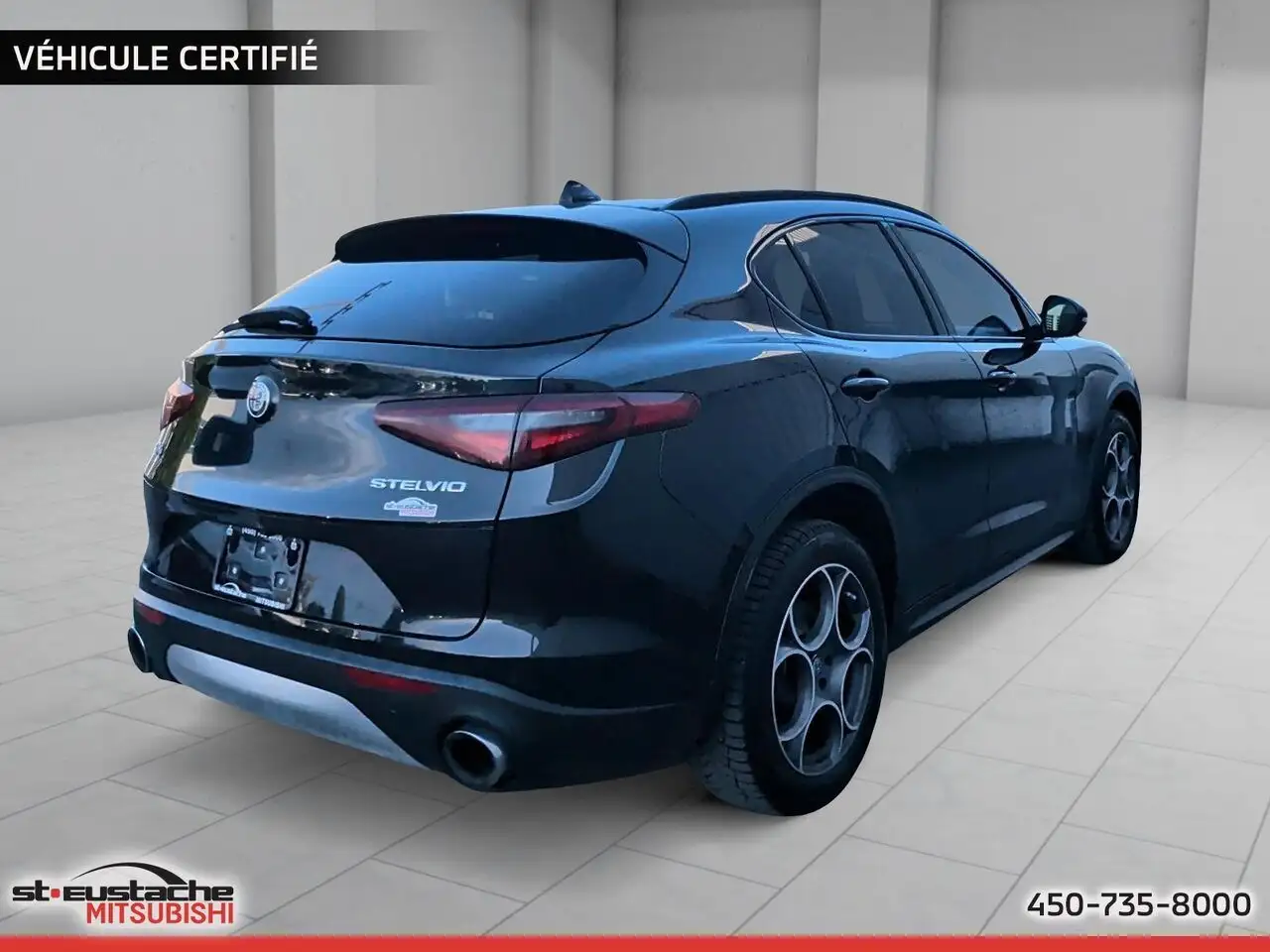Alfa Romeo Stelvio снимка Alfa Romeo Stelvio
