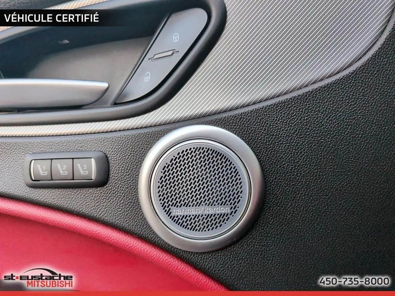 Alfa Romeo Stelvio снимка Alfa Romeo Stelvio