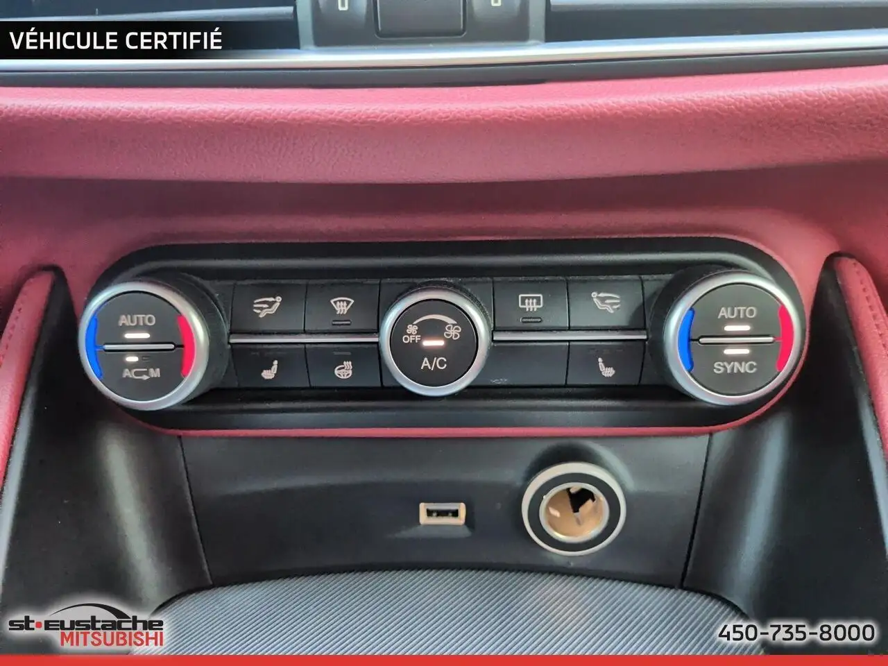 Alfa Romeo Stelvio снимка Alfa Romeo Stelvio