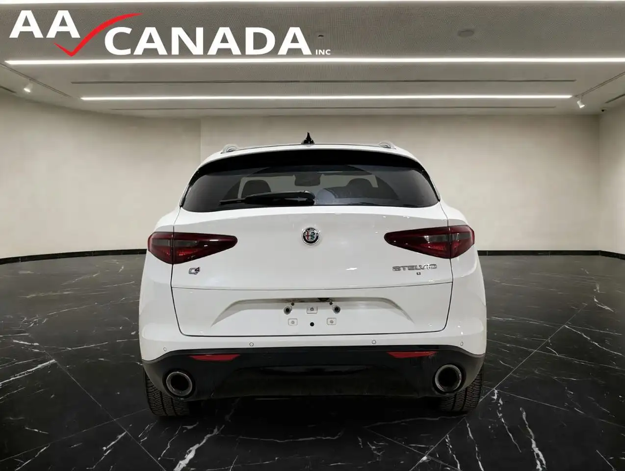 Alfa Romeo Stelvio photo Alfa Romeo Stelvio