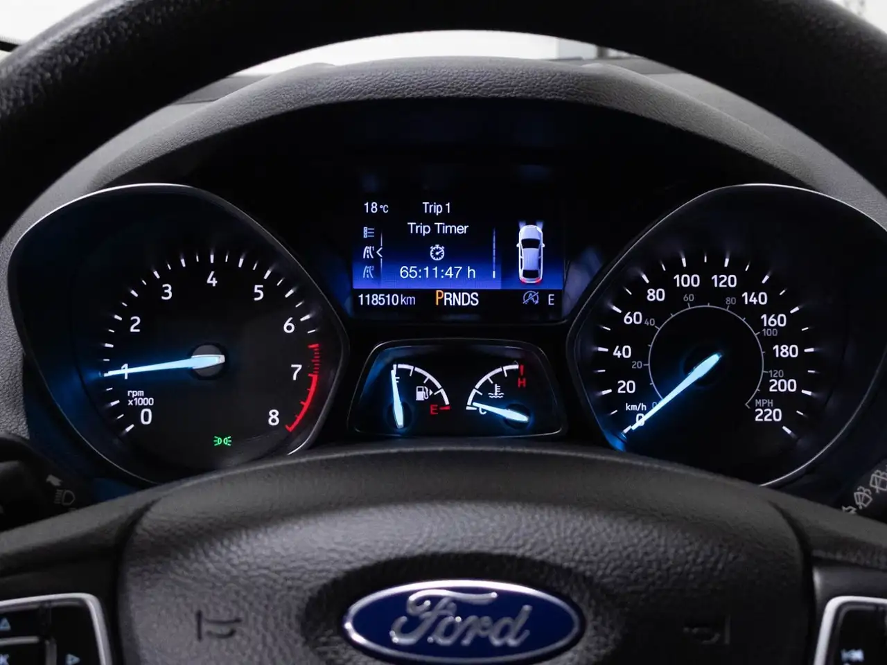 Ford Escape снимка Ford Escape