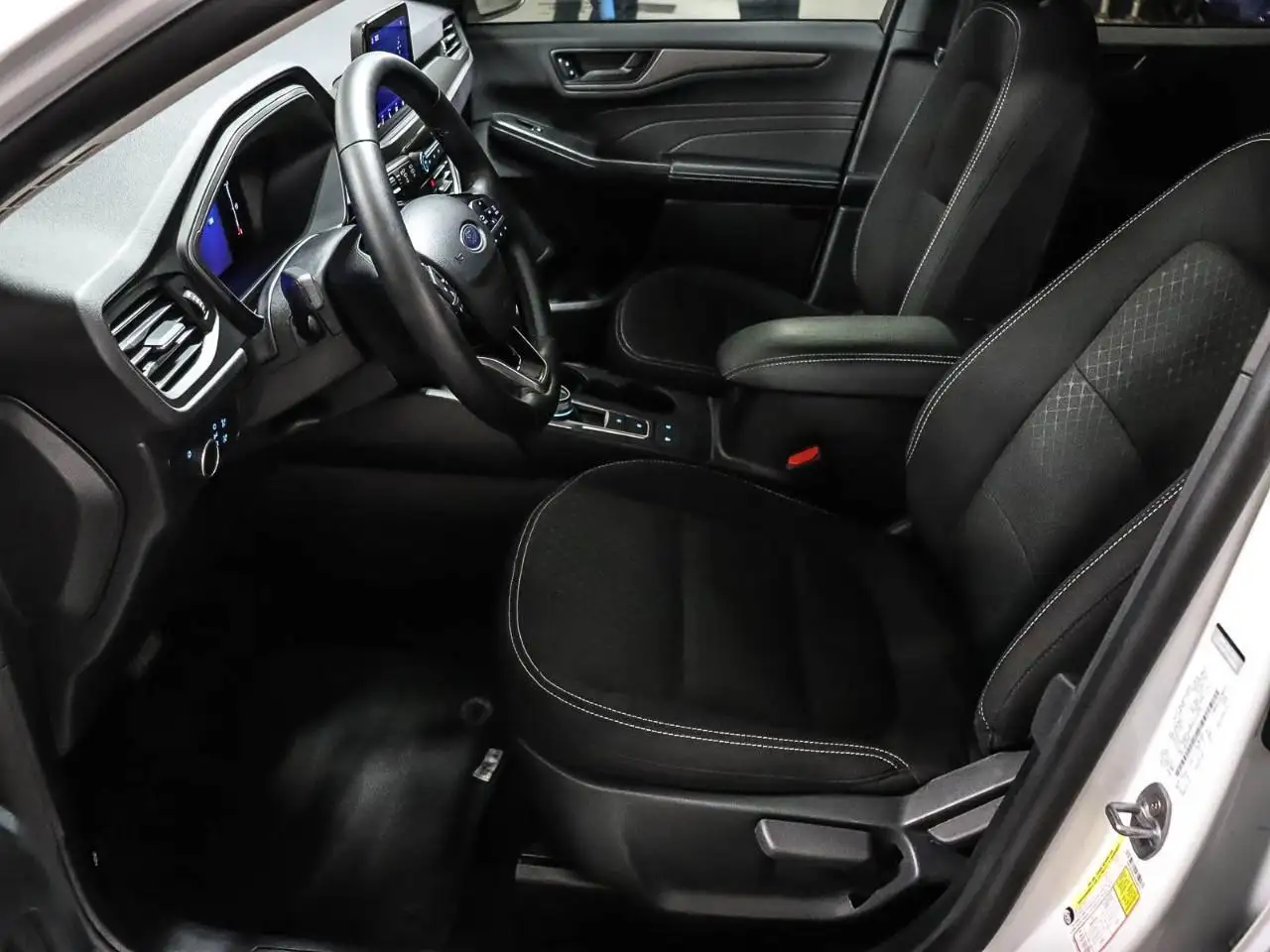 Ford Escape снимка Ford Escape
