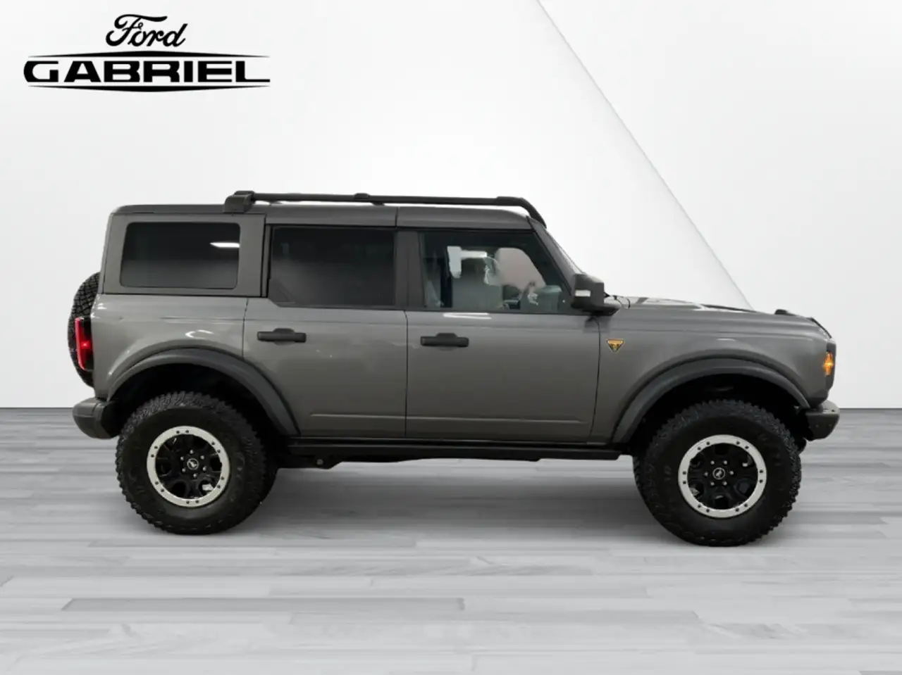 Ford Bronco снимка Ford Bronco