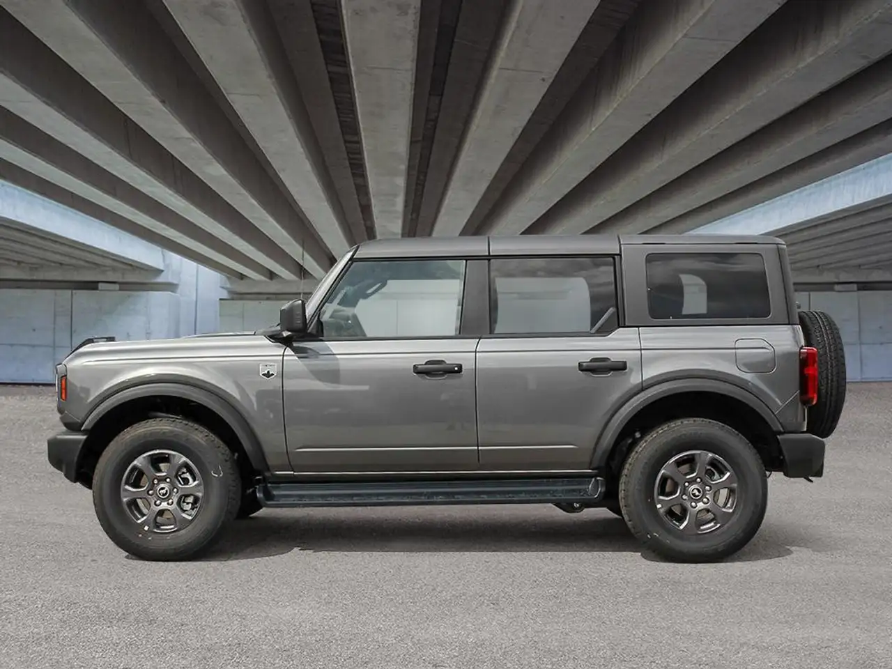 Ford Bronco снимка Ford Bronco