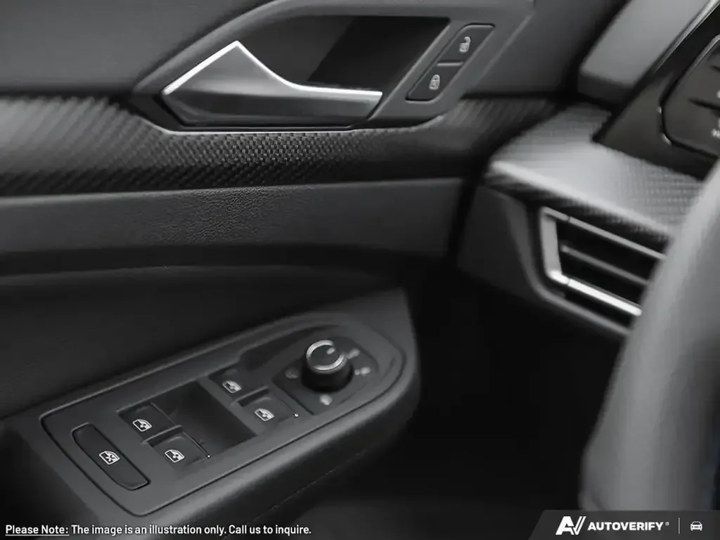 Volkswagen Golf R снимка Volkswagen Golf R