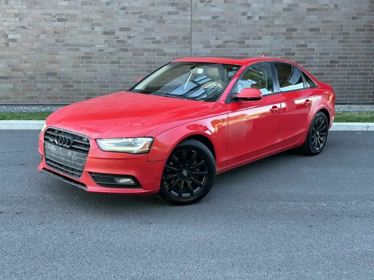 Audi A4 photo Audi A4