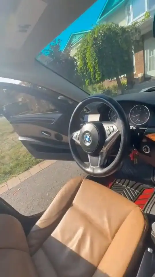 BMW 5 Series снимка BMW 5 Series