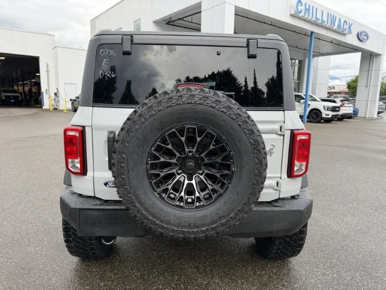 Ford Bronco снимка Ford Bronco