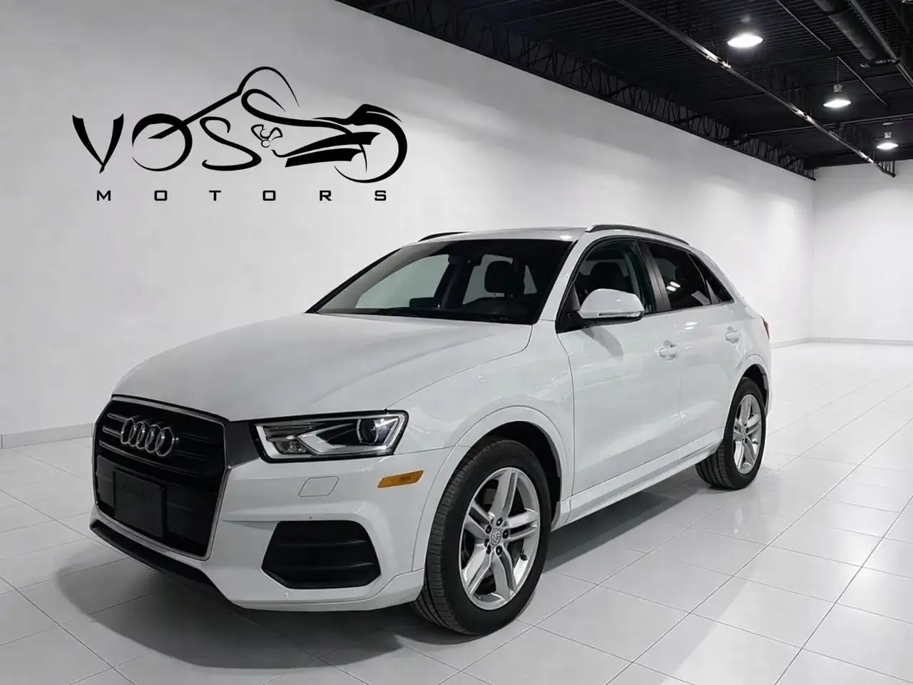 Audi Q3 photo Audi Q3