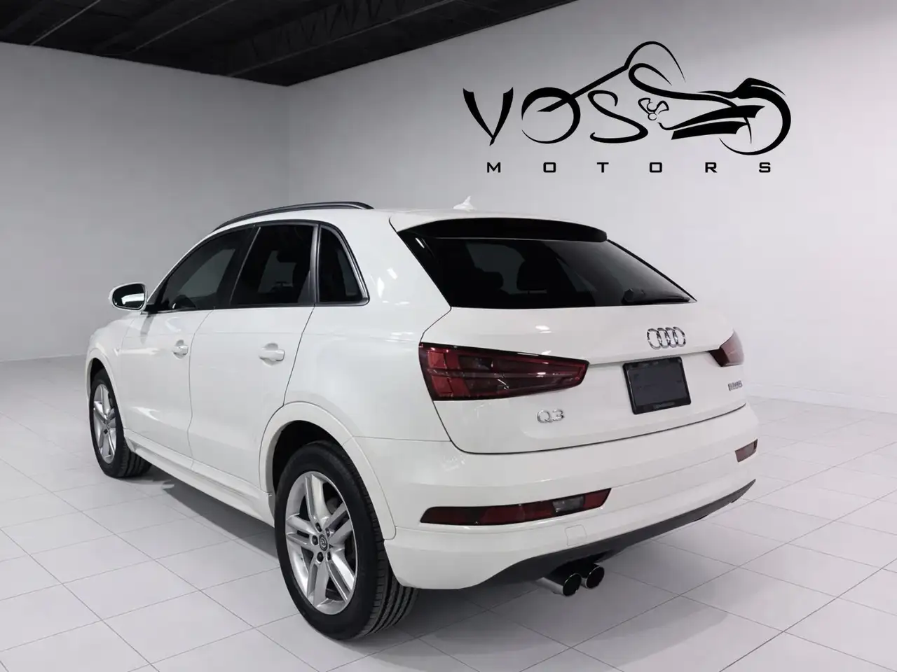 Audi Q3 photo Audi Q3