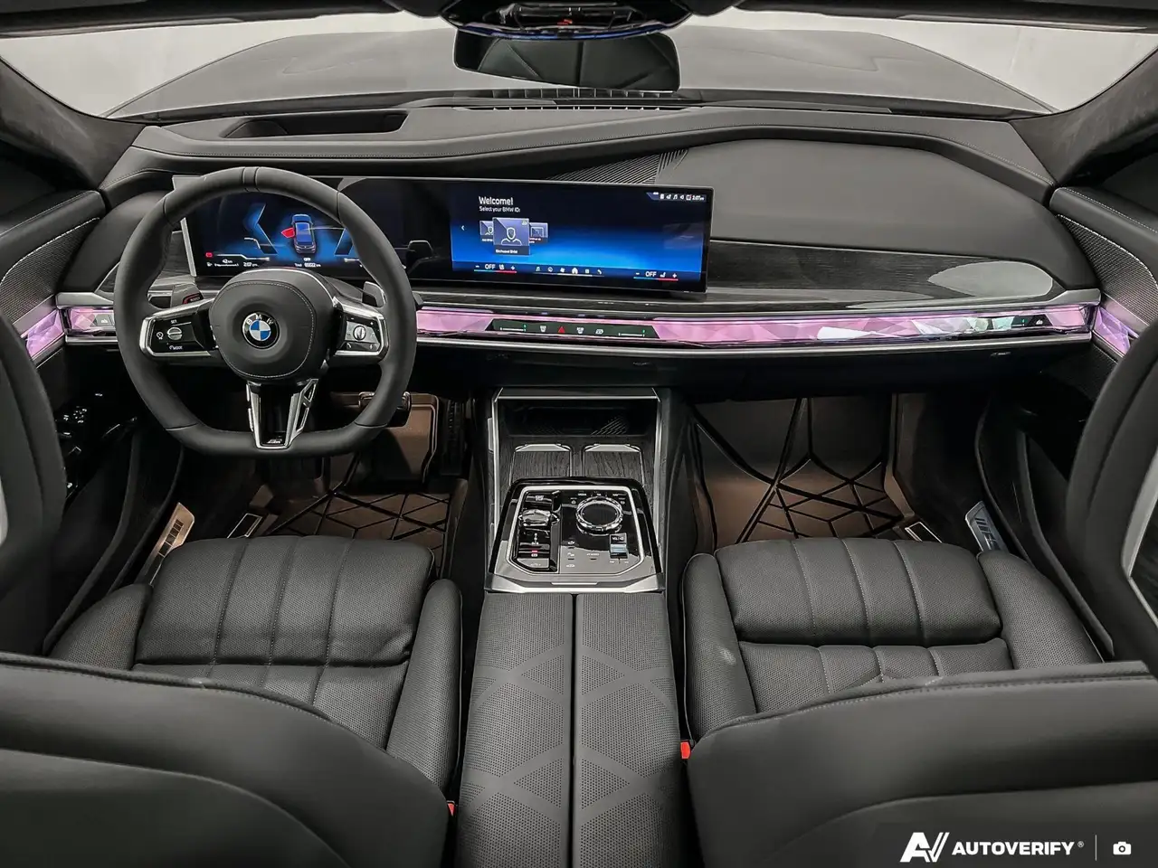 BMW 7 Series photo BMW 7 Series