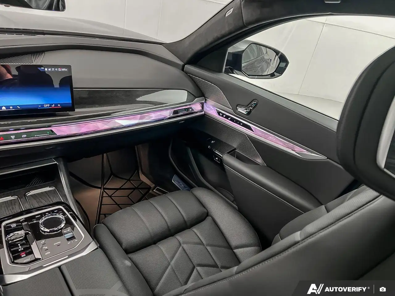 BMW 7 Series photo BMW 7 Series