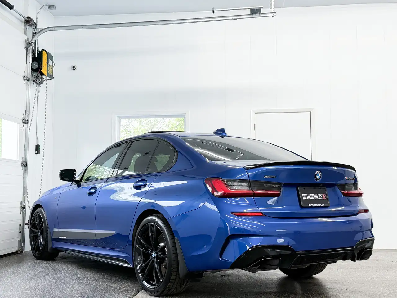 BMW 3 Series photo BMW 3 Series