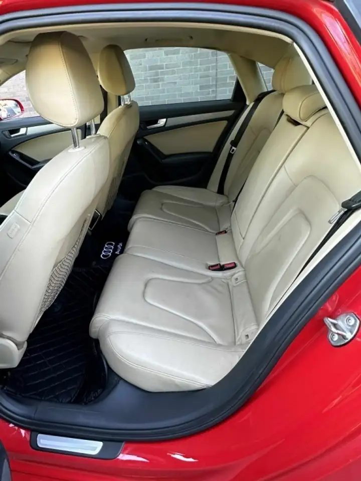 Audi A4 photo Audi A4