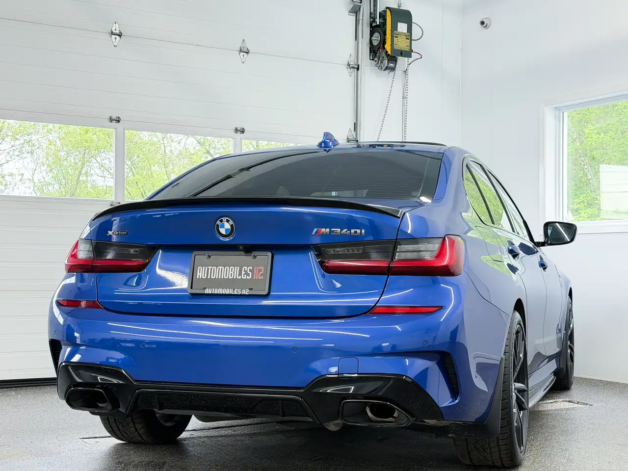 BMW 3 Series photo BMW 3 Series