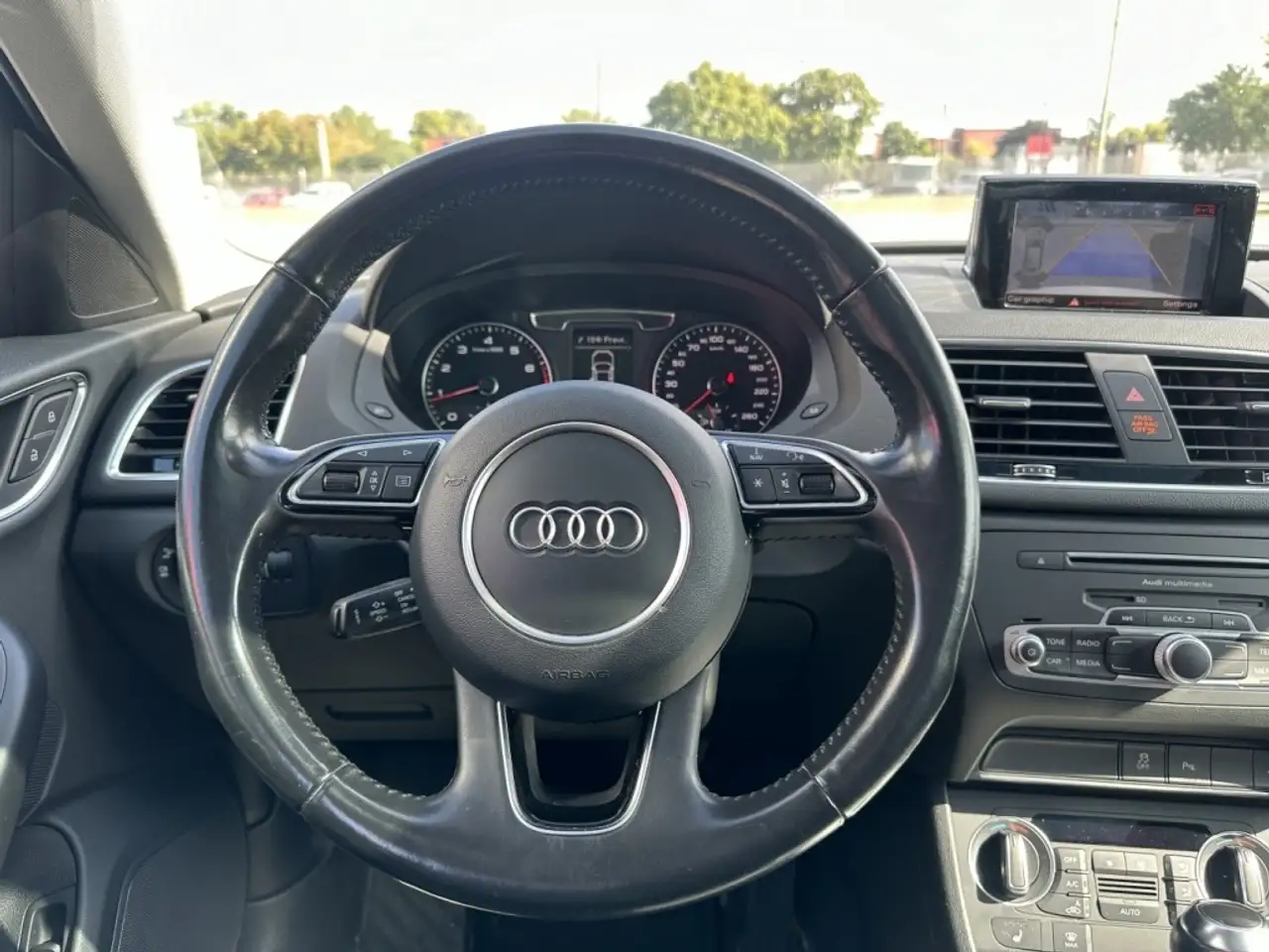 Audi Q3 photo Audi Q3