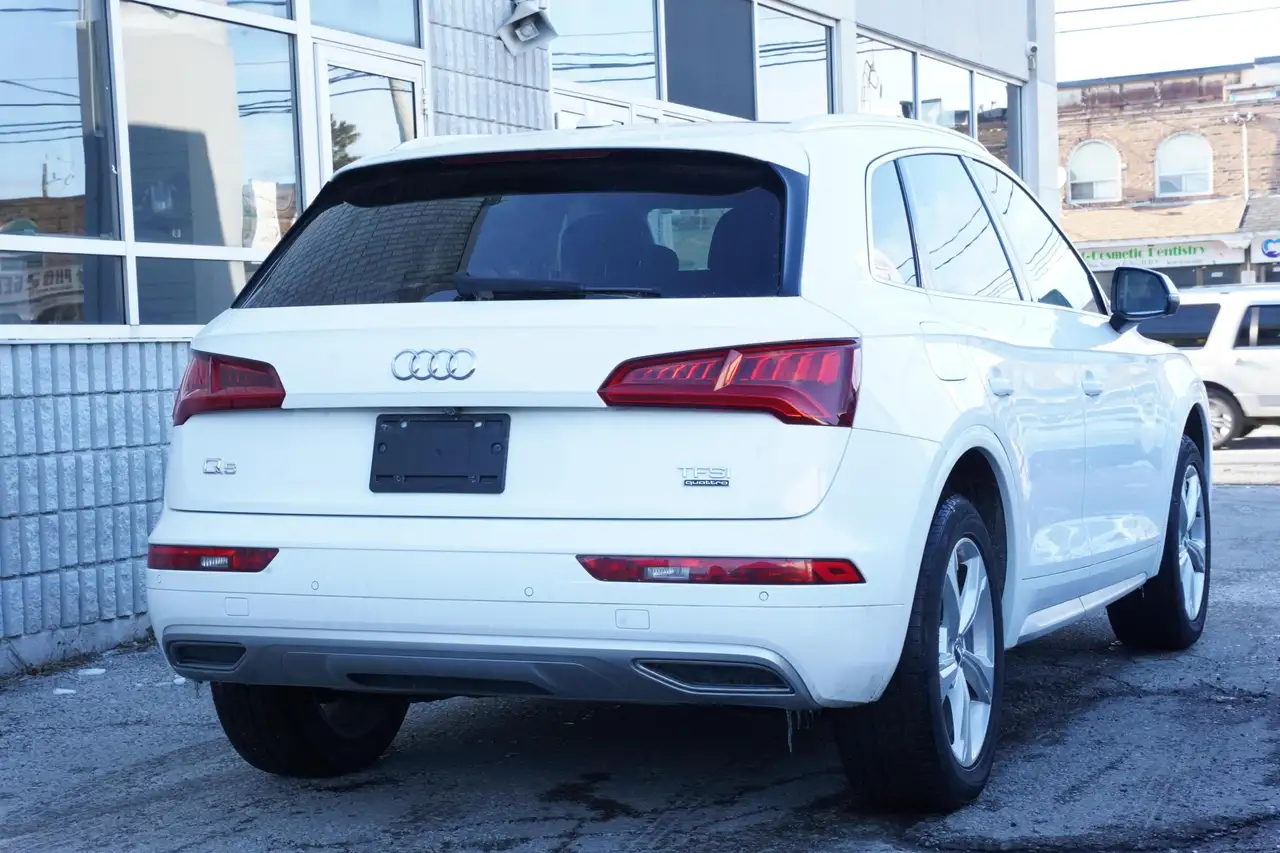 Audi Q5 снимка Audi Q5