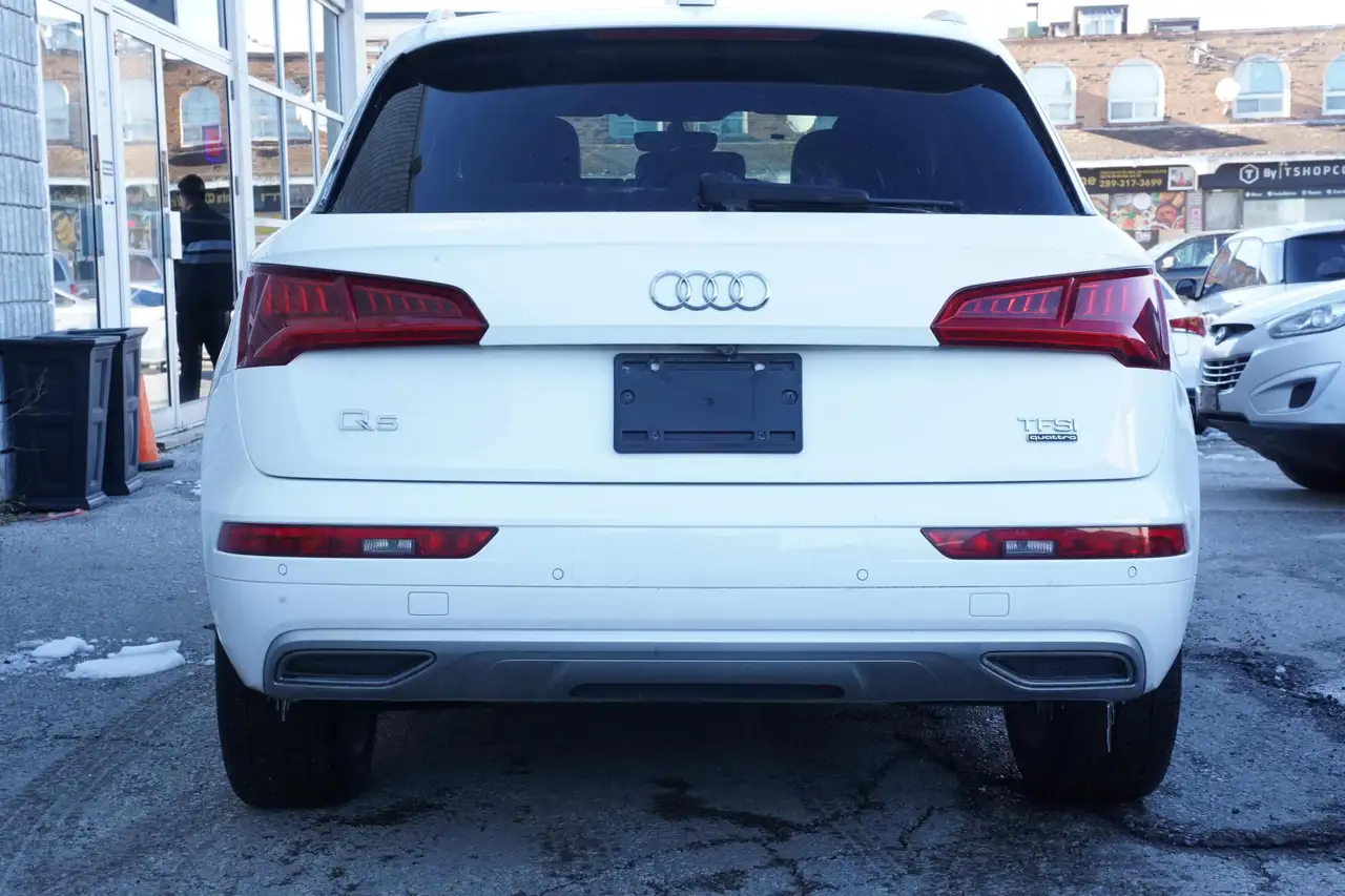 Audi Q5 снимка Audi Q5