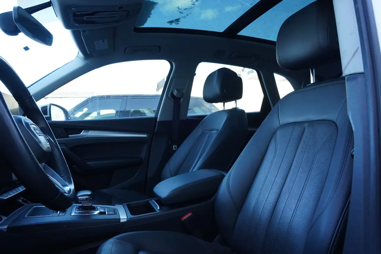Audi Q5 снимка Audi Q5