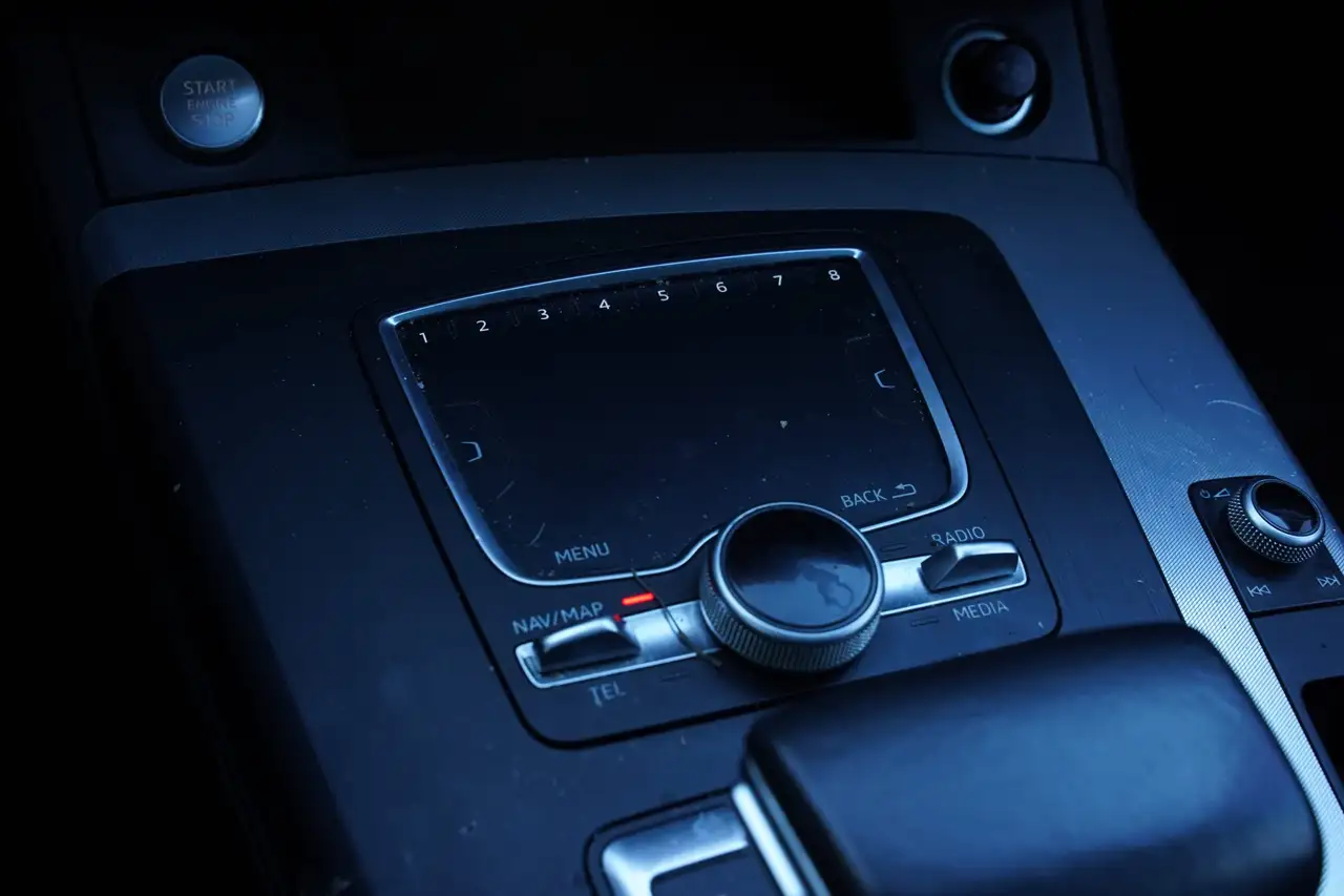Audi Q5 снимка Audi Q5