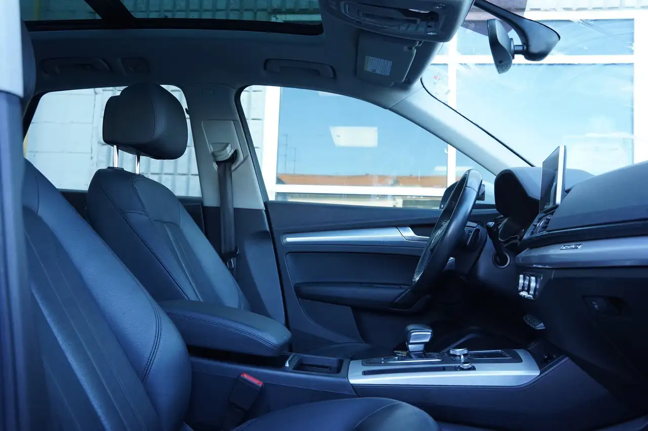 Audi Q5 снимка Audi Q5