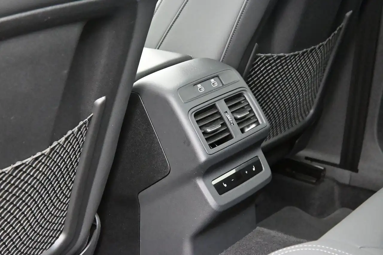 Audi Q5 снимка Audi Q5