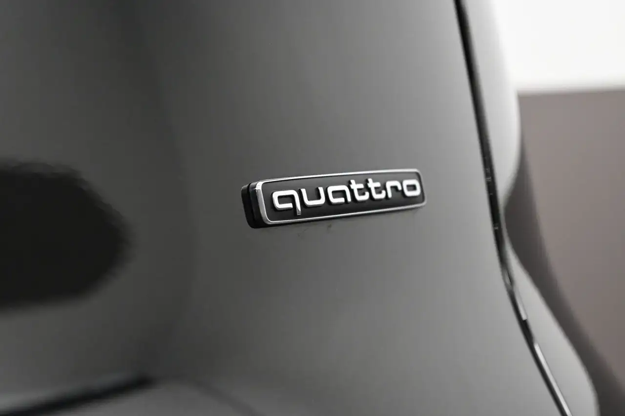 Audi Q5 снимка Audi Q5