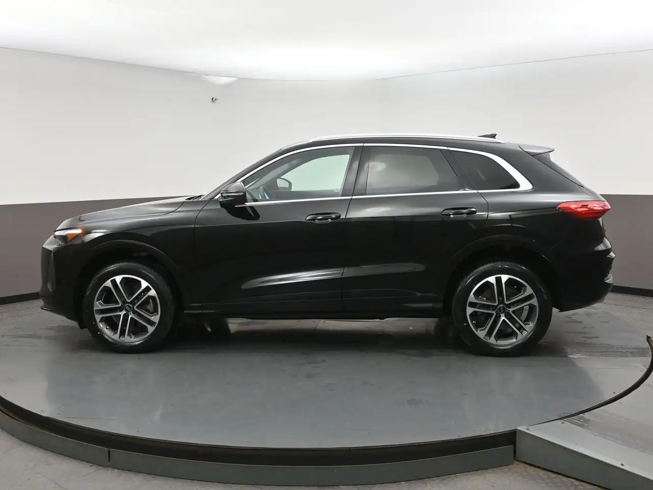 Audi Q5 снимка Audi Q5