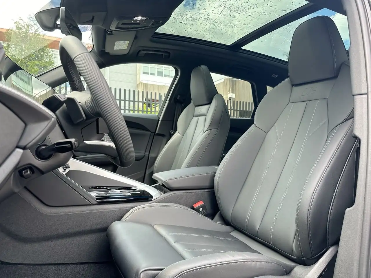 Audi Q5 снимка Audi Q5