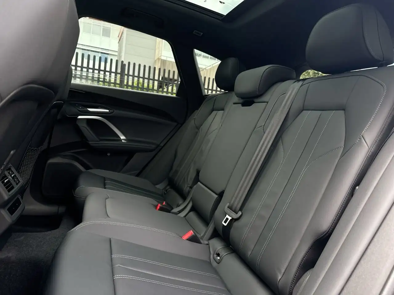 Audi Q5 снимка Audi Q5