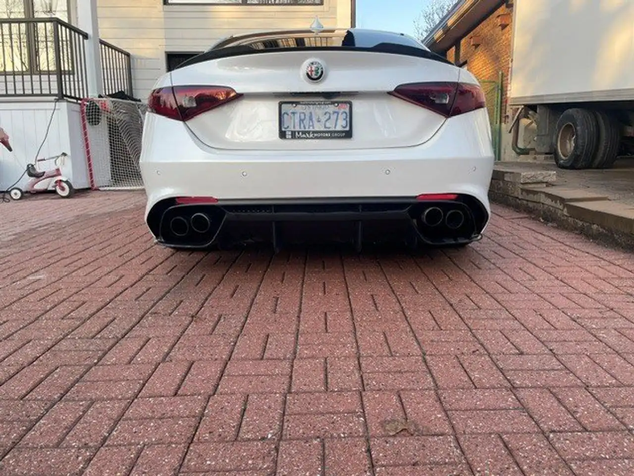 Alfa Romeo Giulia снимка Alfa Romeo Giulia