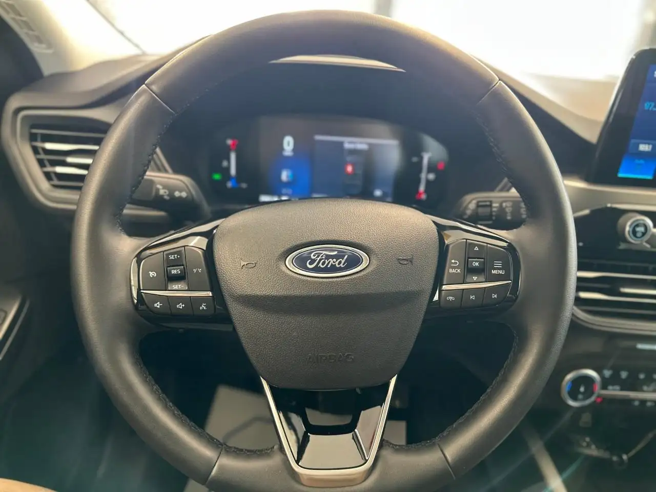 Ford Escape photo Ford Escape