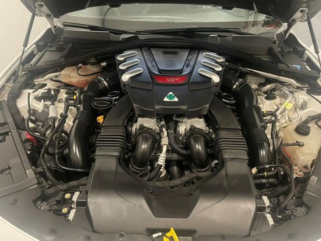 Alfa Romeo Giulia снимка Alfa Romeo Giulia