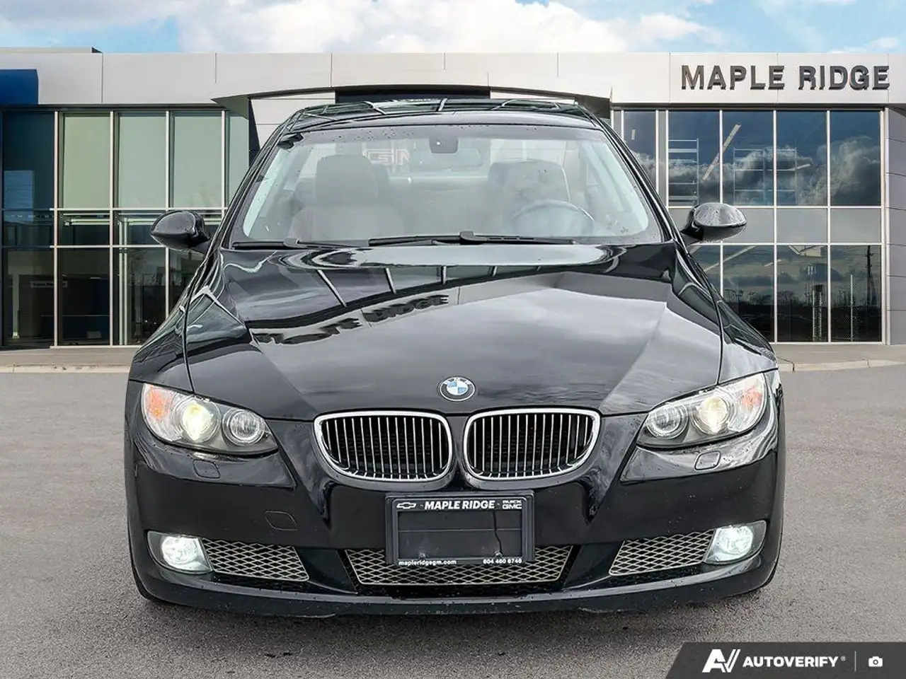 BMW 3 Series снимка BMW 3 Series