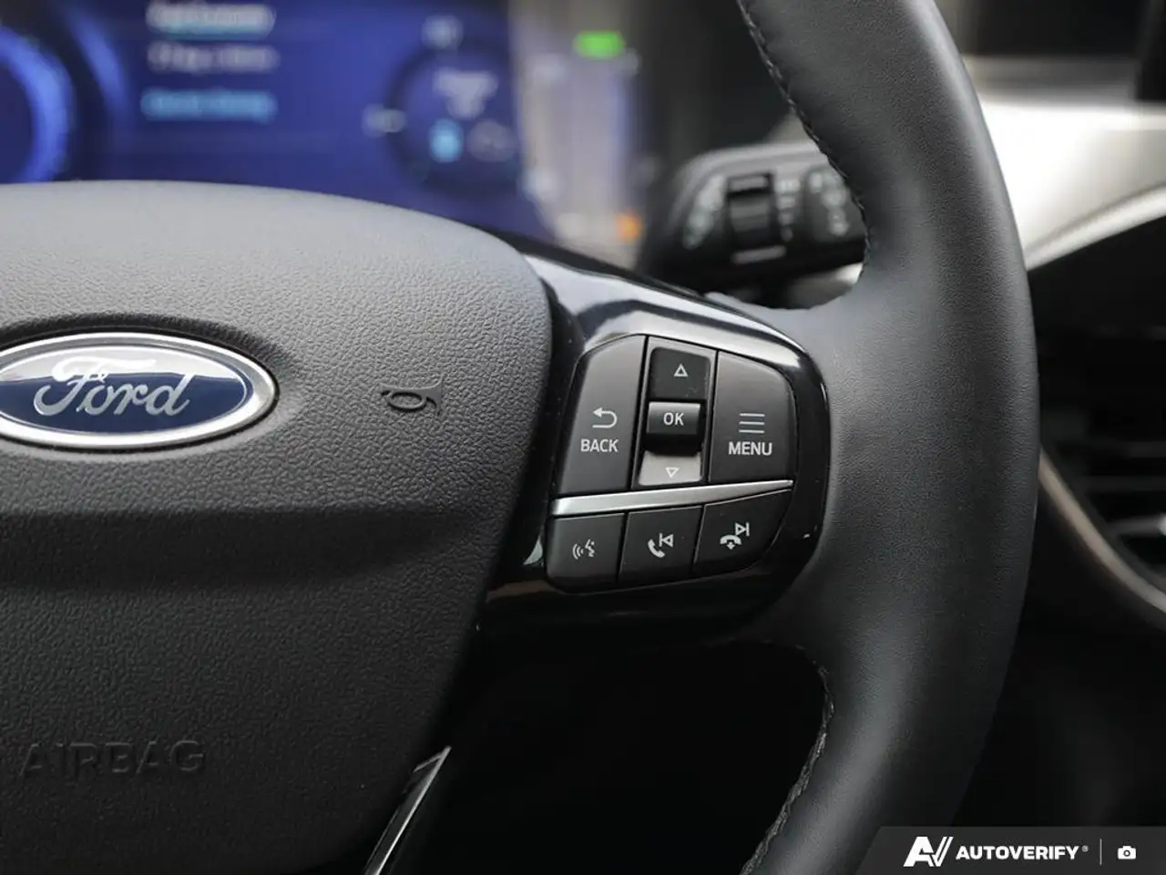 Ford Escape снимка Ford Escape