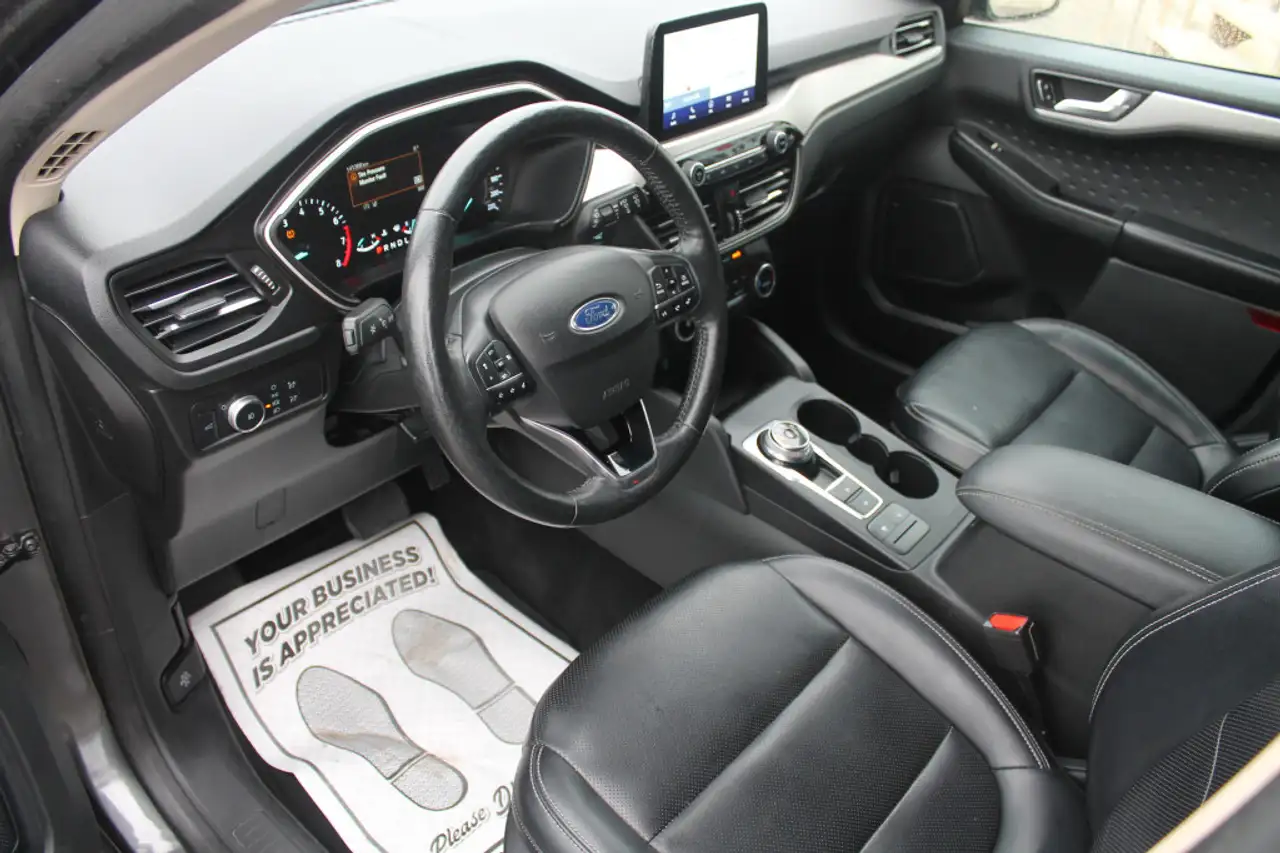 Ford Escape снимка Ford Escape